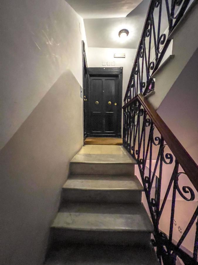Irex Popolo Square Private Apartment Rom Exterior foto